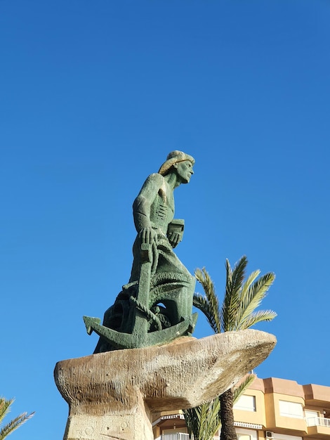 Foto vega baja del segura torrevieja estatuas