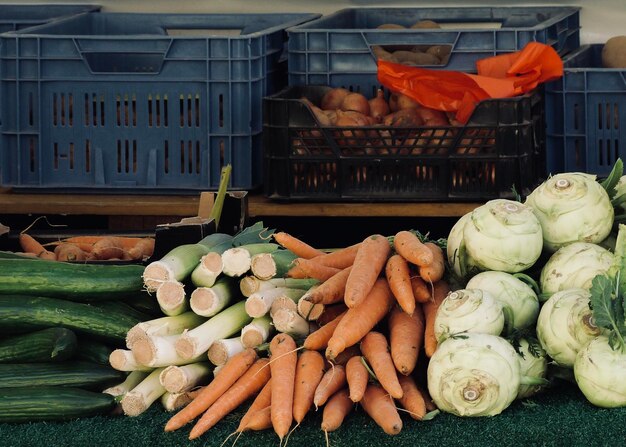 Foto vegetais para venda nas barracas do mercado