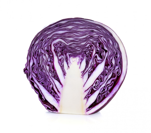 Vegetal de repolho roxo isolado