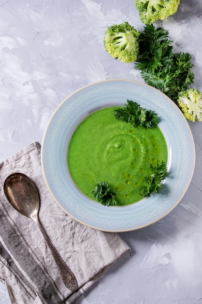 Vegetarische Brokkolisuppe