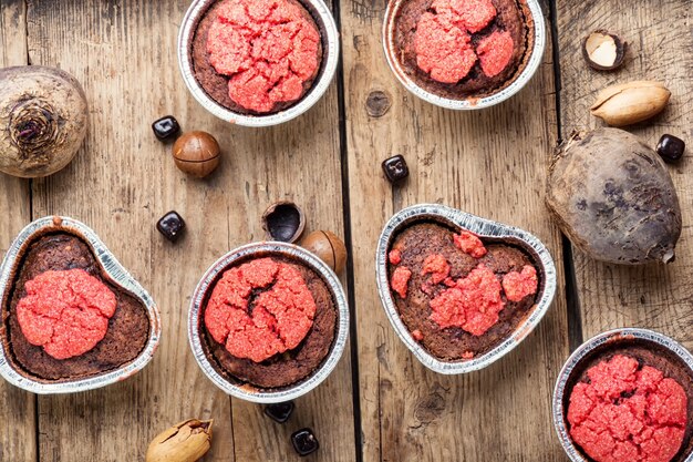 Vegetarische Rote-Bete-Muffins.