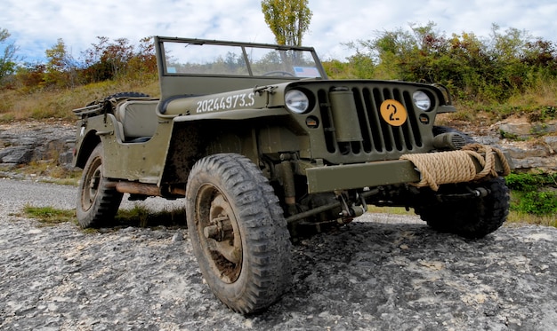 Vehículo jeep militar estadounidense de la segunda guerra mundial