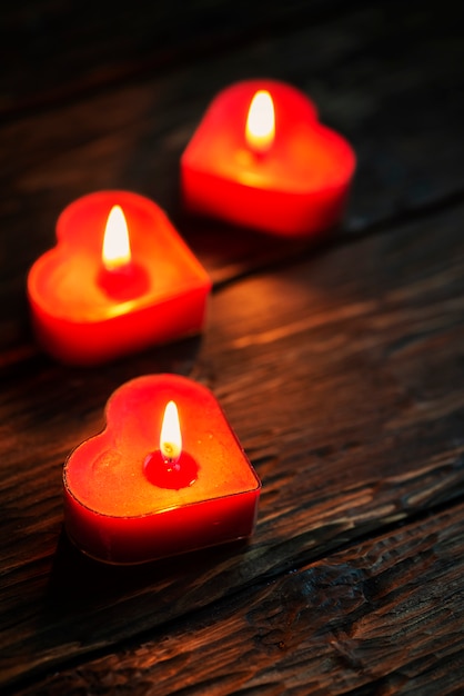 Velas en forma de corazón