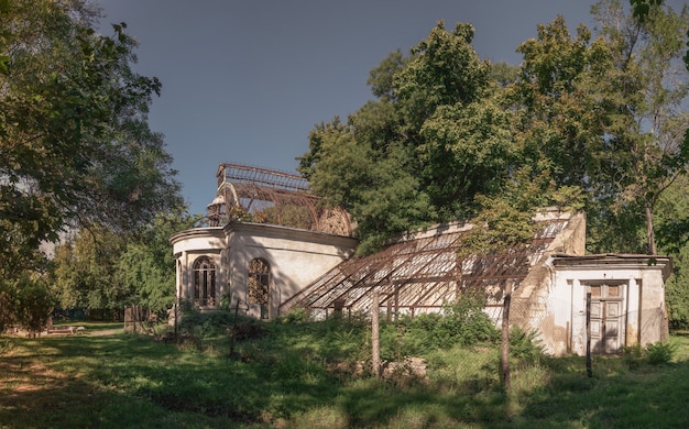 Velho sanatório abandonado