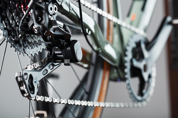 Foto velocidades de cassette de bicicleta trasera con una amplia gama y cierre de cadena