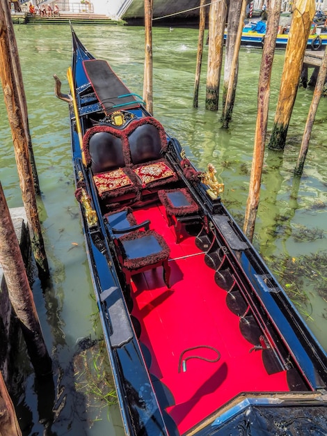 Foto venedig gondel auf dem canal grande