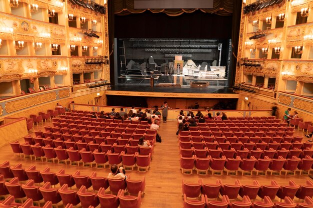 VENEDIG, ITALIEN - 15. SEPTEMBER 2019 - Innenansicht des Theaters La Fenice