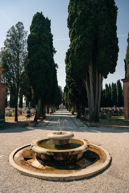 Foto veneza itália sep 2021 arquitetura dentro do cimitero di san michele veneza