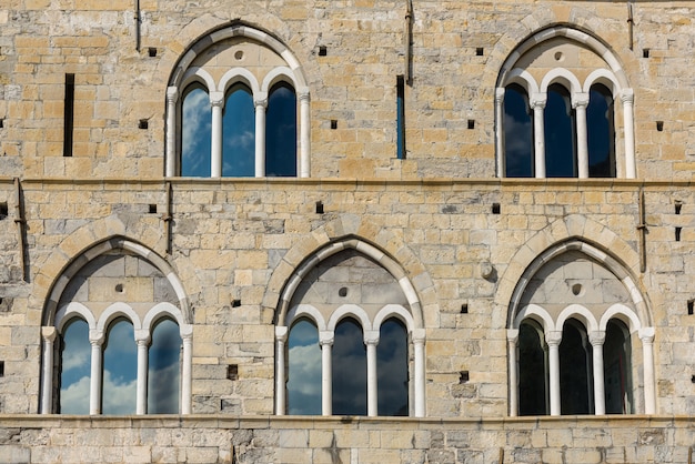 Ventanas medievales