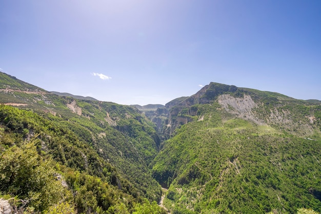 Verão nas terras altas da Albânia