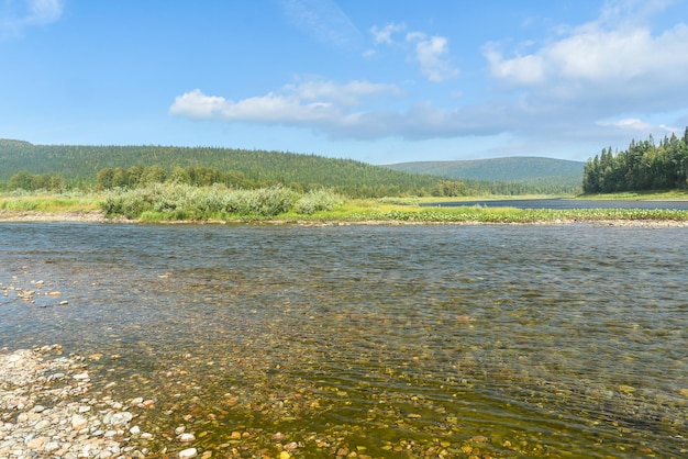 Verão no Parque Nacional Yugyd Va