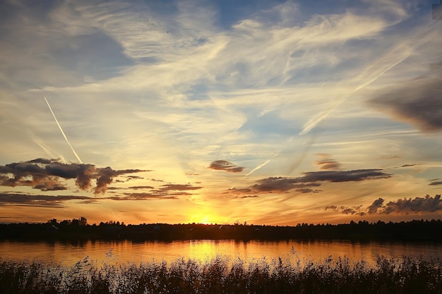 verão pôr do sol lago, natureza, lindo céu