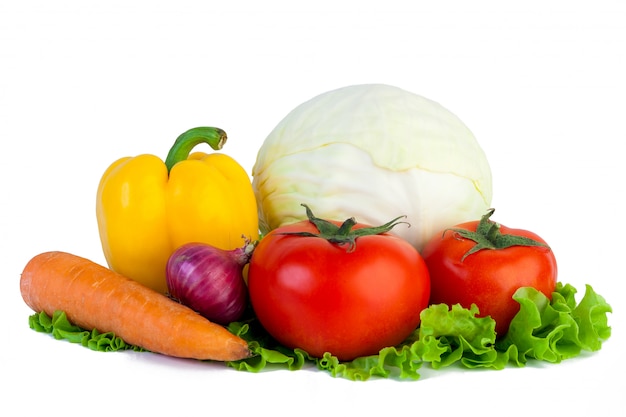 Verduras en blanco aislado