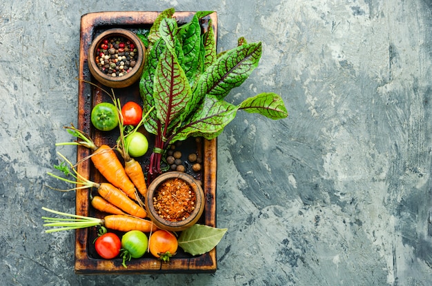 Verduras frescas para ensalada