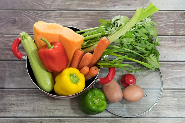 Verduras frescas para sopa