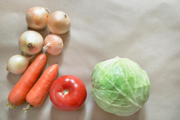 Verduras en papel artesanal