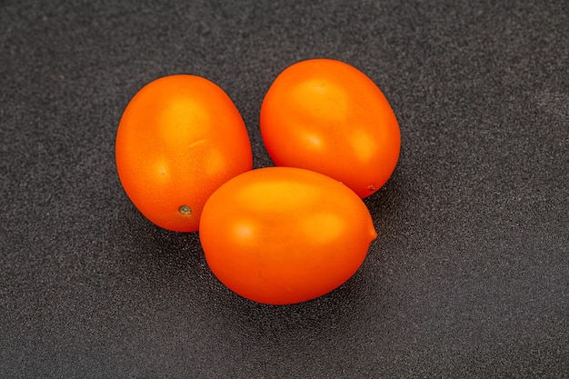 Verduras sabrosas Montón de tomate amarillo