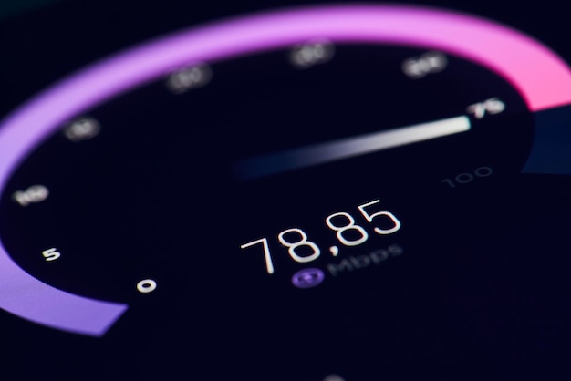 Foto verificando a velocidade da internet