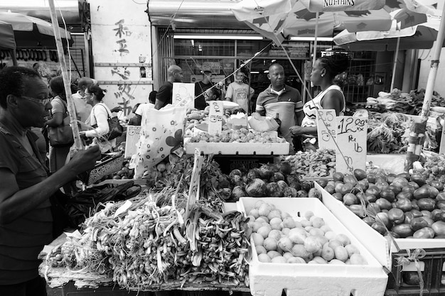 Verkauf von Gemüse und Obst