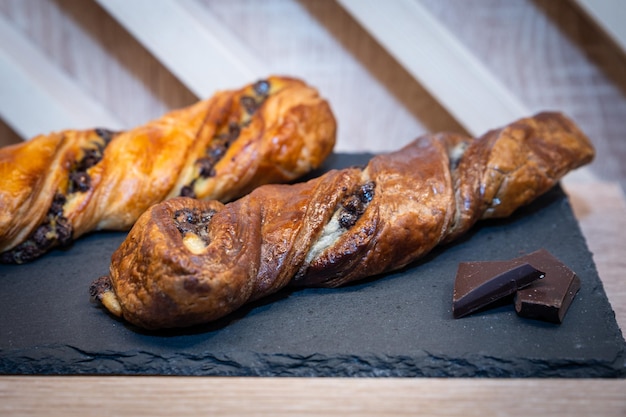 Verkostetes und berühmtes französisches Gebäck, fertig zum Verzehr