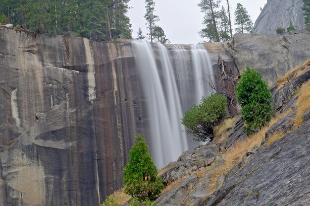 Vernal Falls ikonischer Wasserfall im Yosemite National Park USA