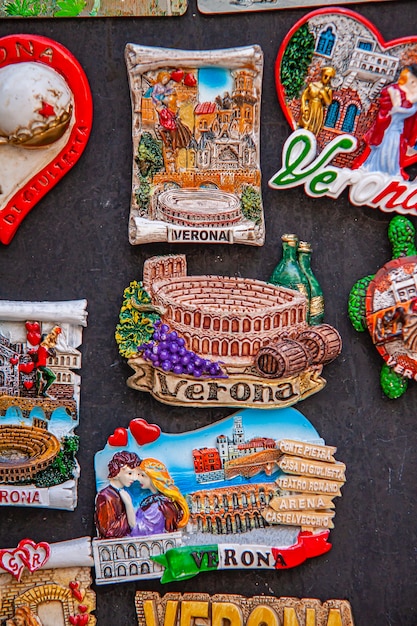 VERONA, ITALIEN 10. SEPTEMBER 2020: Verona Souvenirs Detailtextur