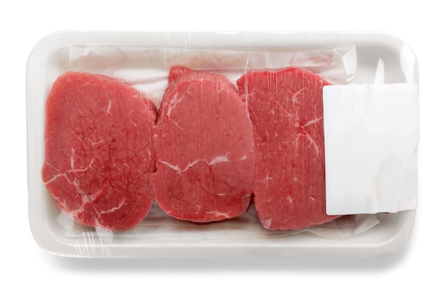 Verpacktes Fleisch isoliert