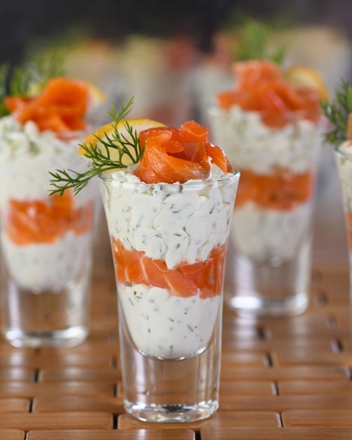 Verrine Weichkäsecreme und Lachs