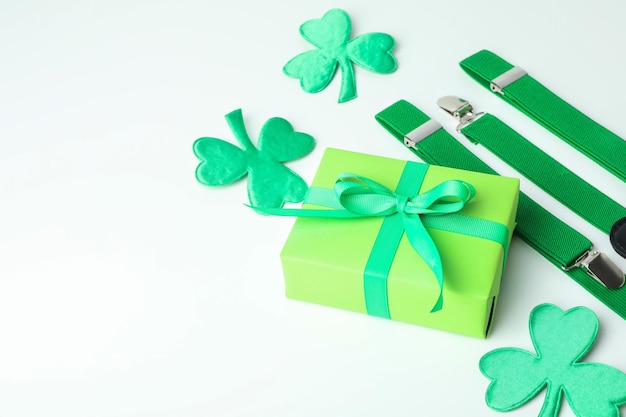 Verschiedene Accessoires zum St.Patrick's Day, Platz für Text