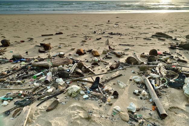 Verschmutzung am Strand