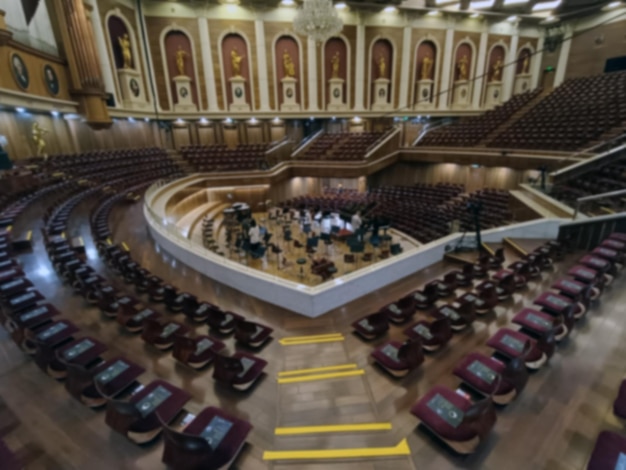 verschwommenen Hintergrund des Orchesterhauses verfocusterter Hintergrund für Musik oder Orchester