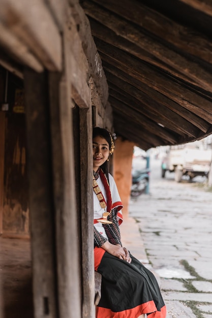 Vestido de cultura nepalí