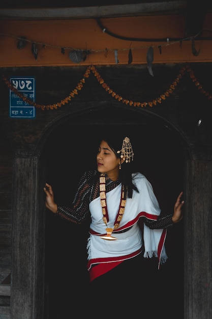 vestido da cultura nepalesa