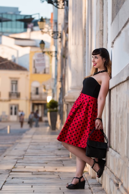 Vestido da menina bonito pinup