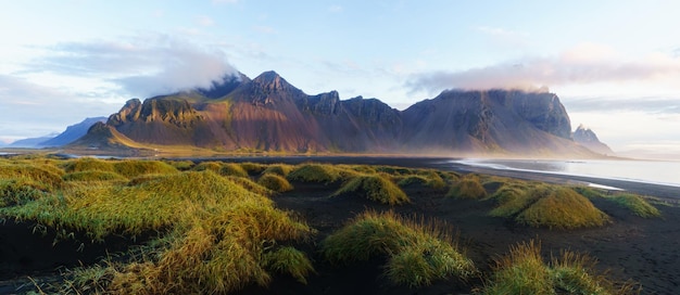 Vesturhorn en mañana de verano