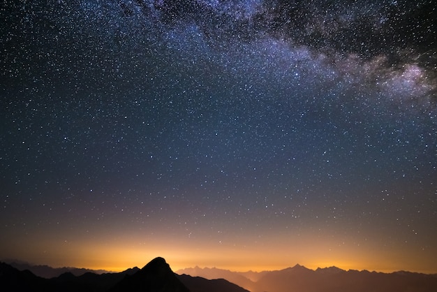 La Vía Láctea vista desde lo alto de los Alpes