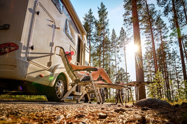 Viagem de férias em família em RV, viagem de férias em autocaravana, Caravana de férias.