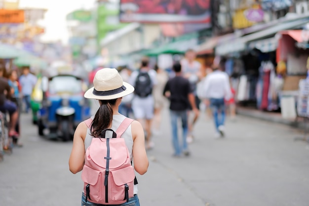 viajando por Khao san road, Bangkok, Tailandia