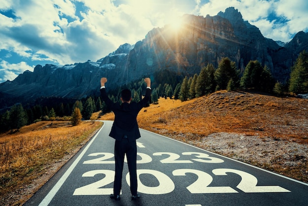 Foto el viaje de año nuevo 2023 y el concepto de visión futura