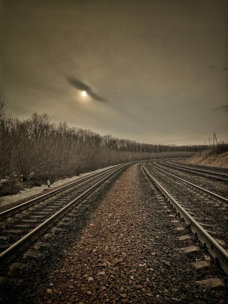 Foto vias ferroviárias