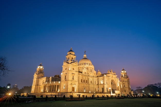 Victoria Memorial es un monumento y museo ubicado en Calcuta, Bengala Occidental, India