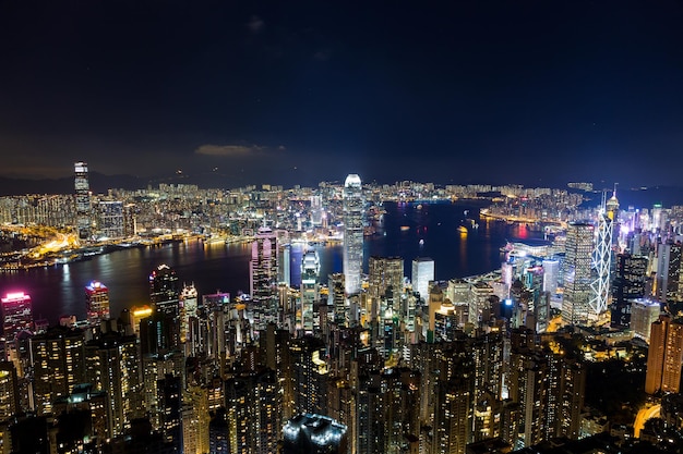 Victoria Peak, Hong Kong 22 de junio de 2016:- Hong Kong por la noche