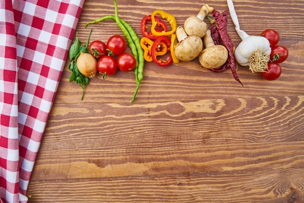 Vida sana con verduras coloridas