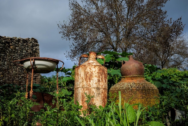 Viejas pertenencias abandonadas en Portugal