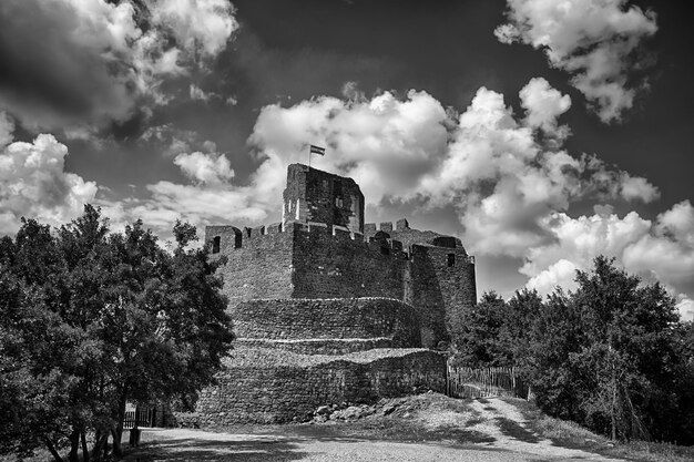 Foto viejas ruinas contra el cielo