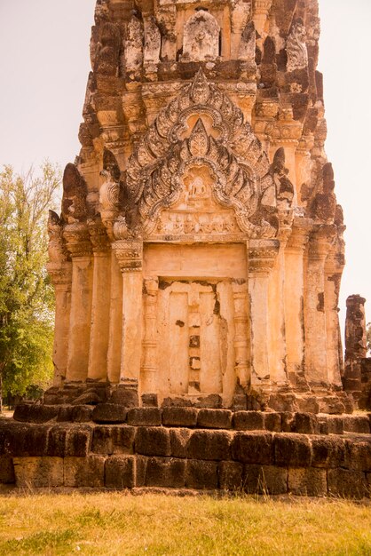 Foto viejas ruinas del templo