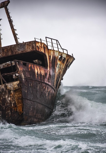 Viejo barco de mar