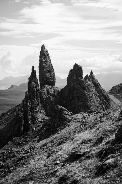 Foto el viejo de storr, isla de skye, escocia, reino unido