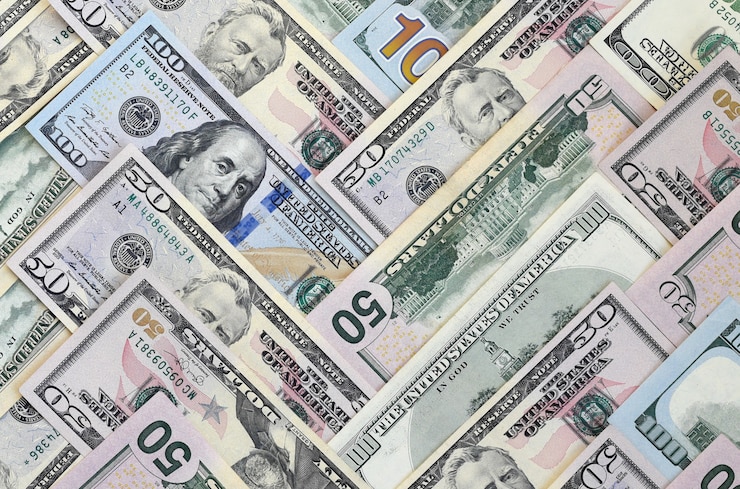 Foto viele einhundertfünfzig dollarnoten