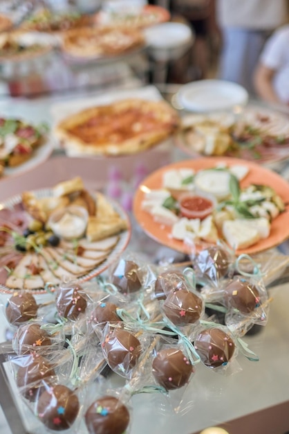 Viele kalte Snacks am Buffet Catering